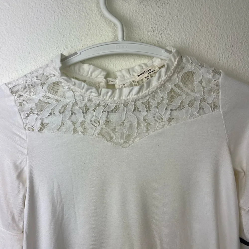 Monteau Lece Ivory Flare sleeve Girl Blouse size M